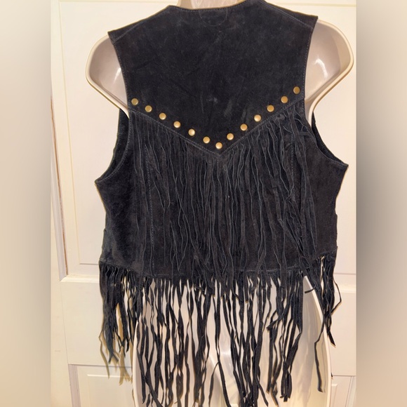 Forever 21 Black and White Star Patterned Vest - Picture 6 of 11